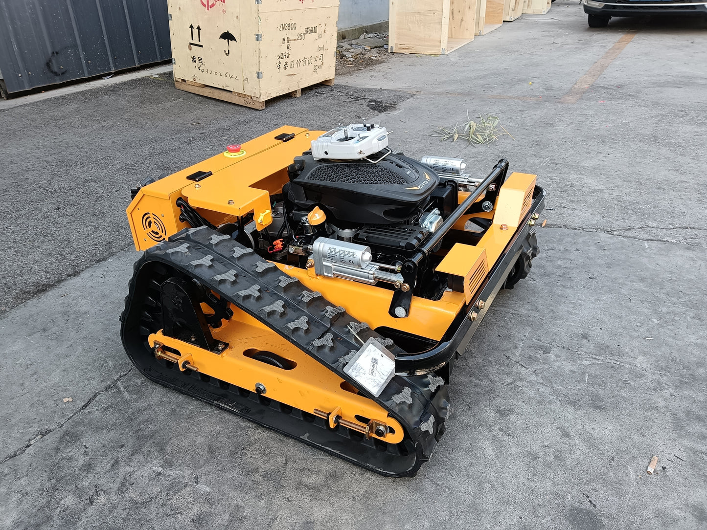 LW - T500 - A - Lawn Rover