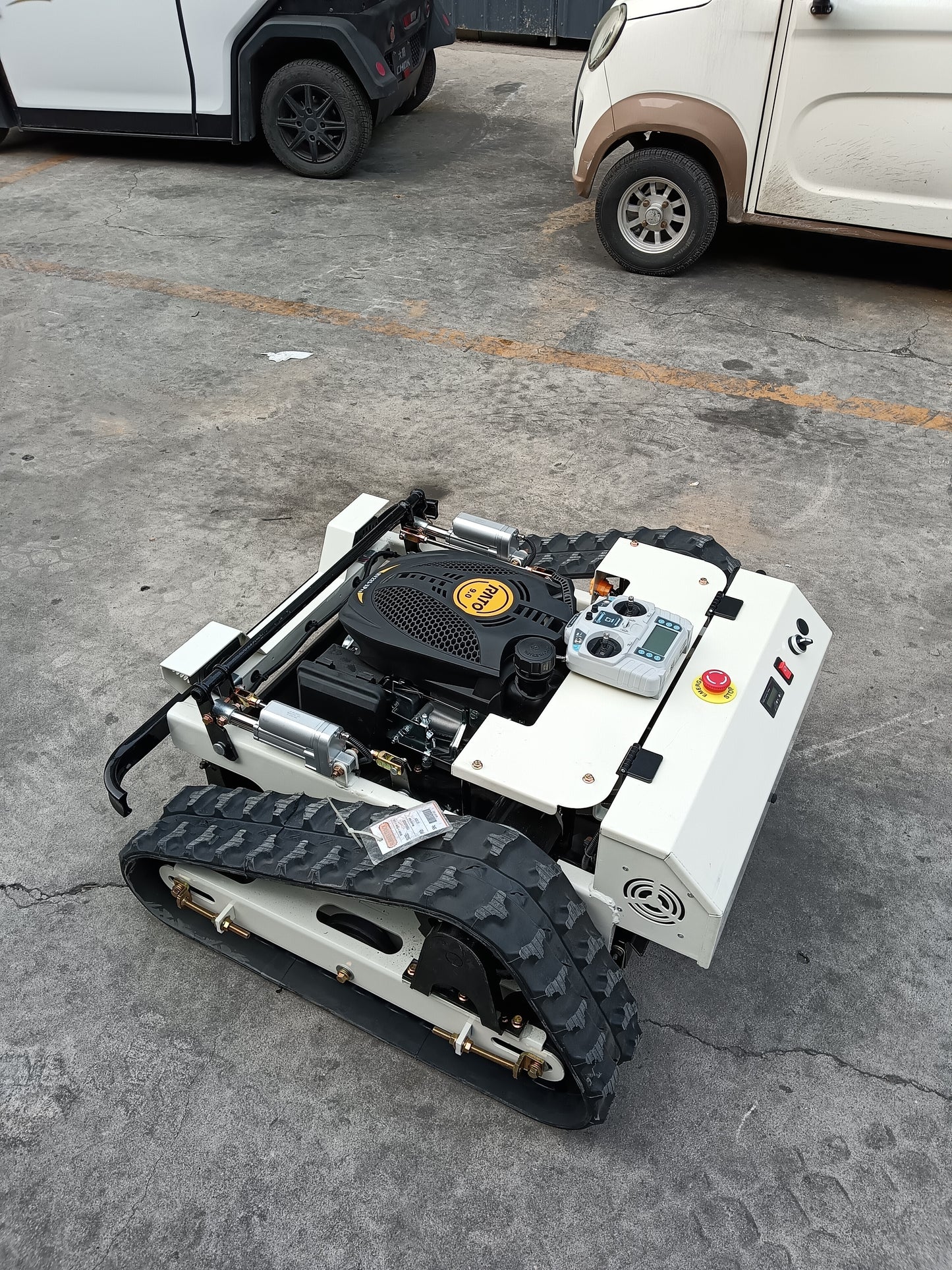 LW - T500 - A - Lawn Rover