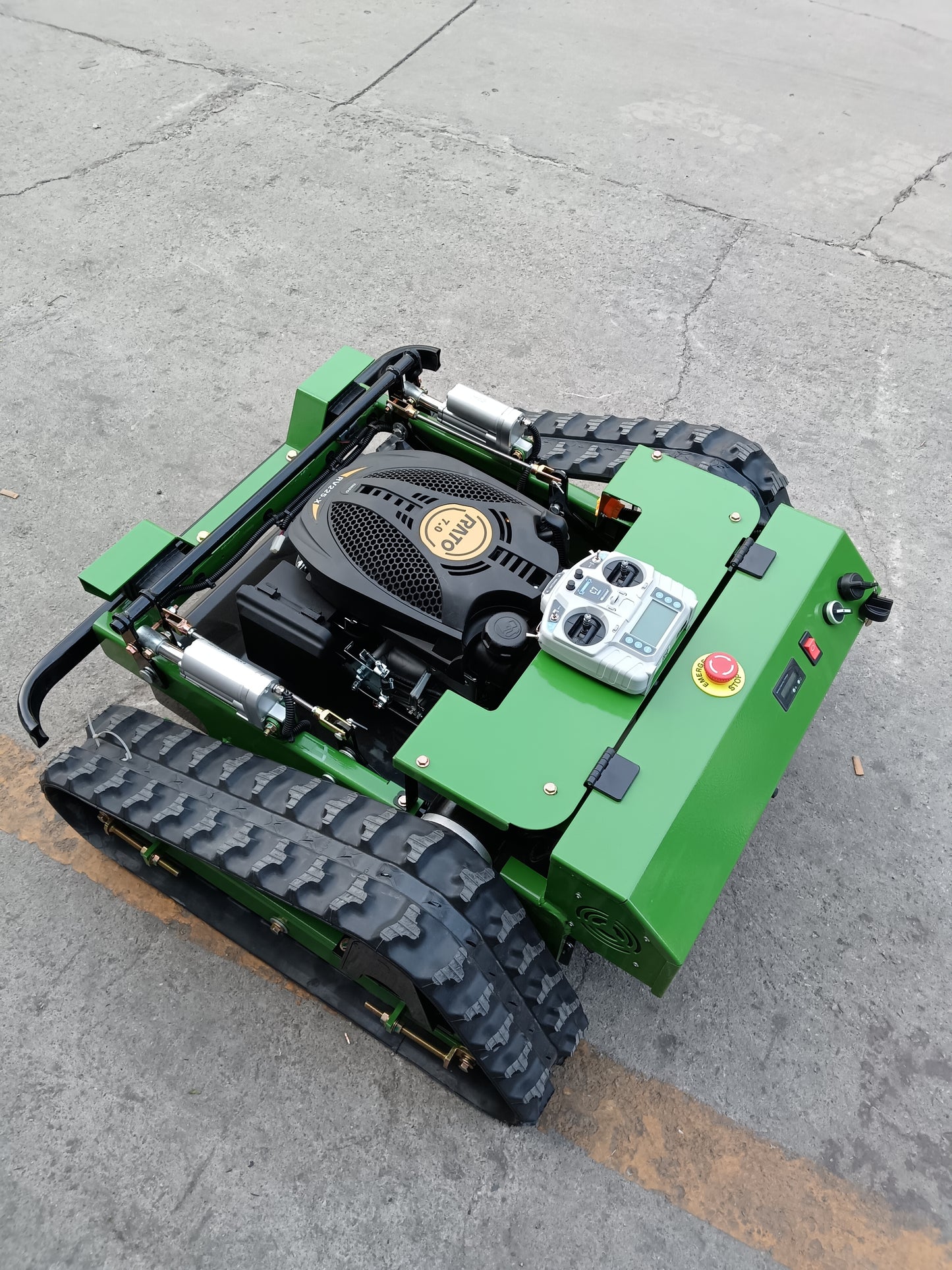 LW - T500 - A - Lawn Rover