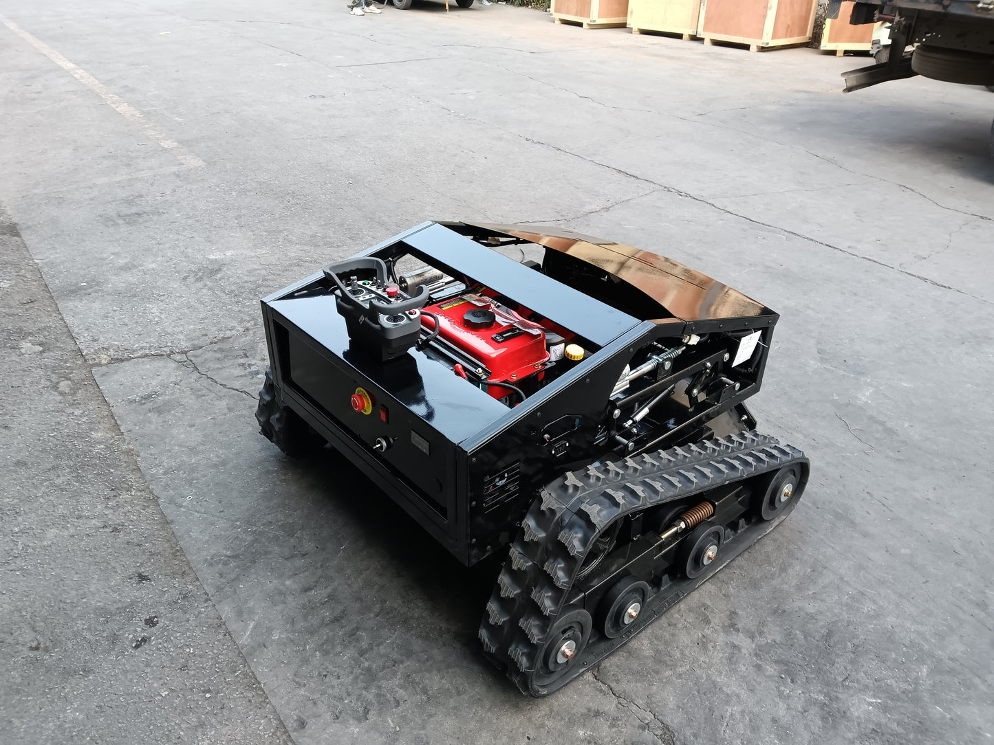 LW - T800 - B - Lawn Rover