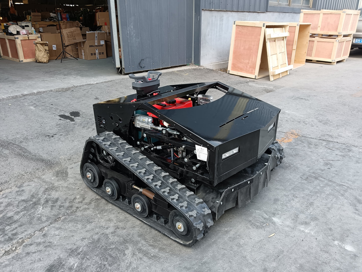 LW - T800 - B - Lawn Rover