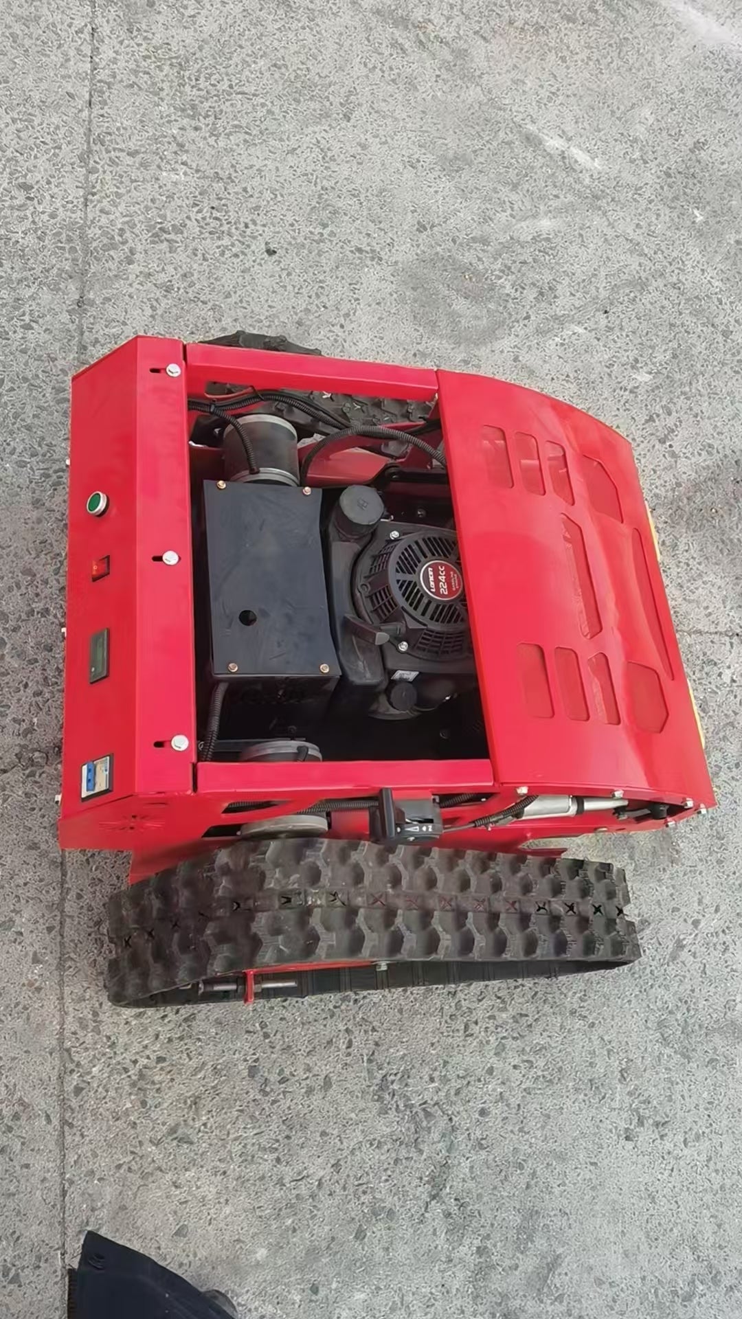 LW - T500 - B - Lawn Rover